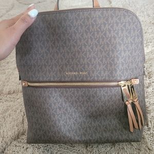 Michael kors slim backpack